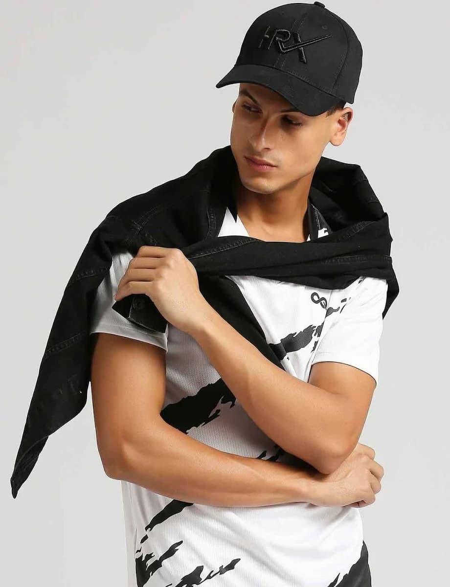 shopping (6).webp